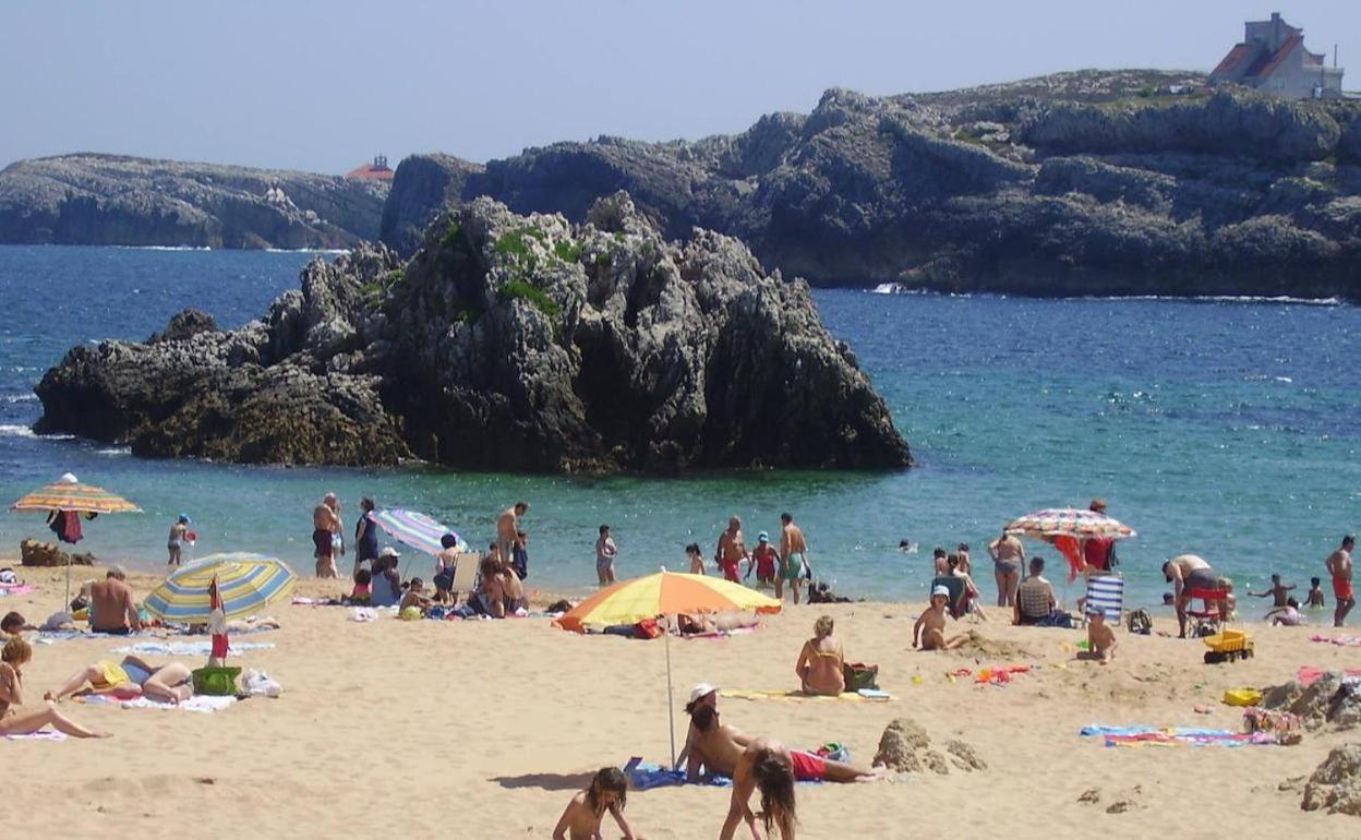 Cercano A La Playa Con Jardin Appartement Santa Cruz De Bezana Buitenkant foto